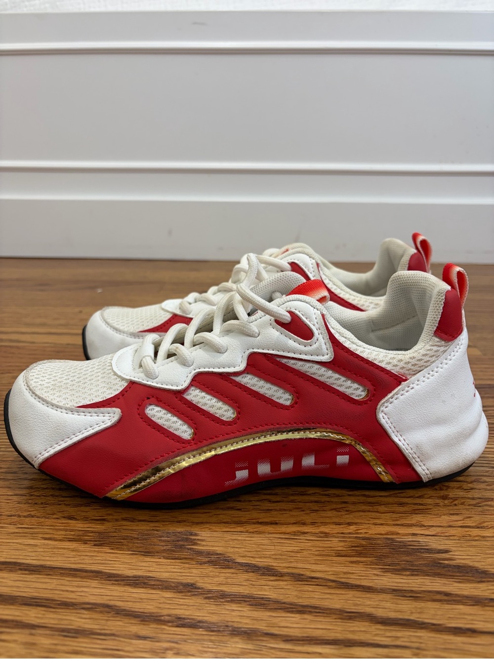 Juli Athletic Sneakers - White & Red (8) - Picture 4 of 8